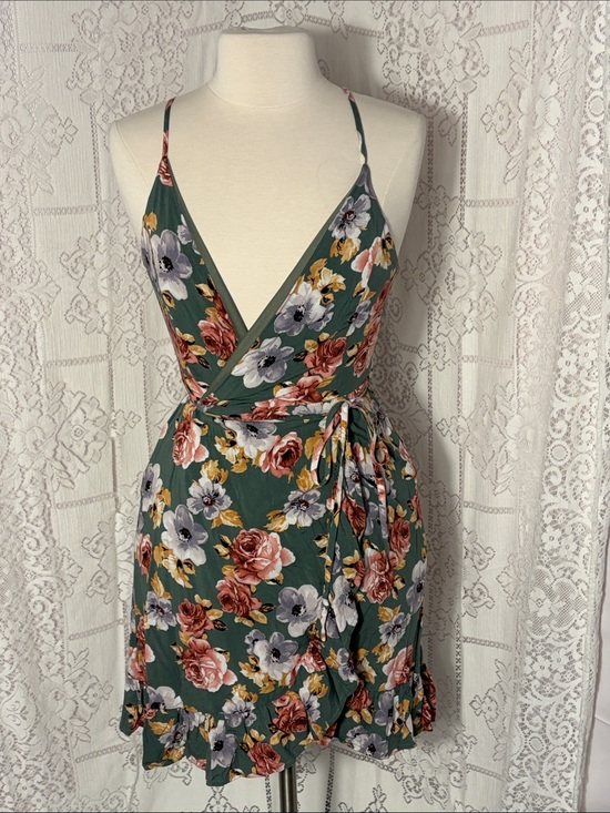 Listicle Dresses & Skirts - Listicle Green Floral Wrap Mini Dress with Pink and Gray Blooms